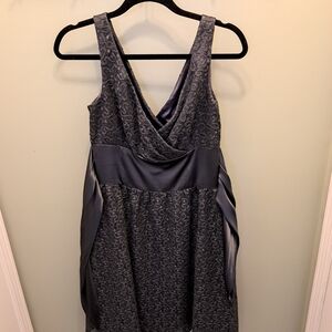 Nine West Dark Grey Elegantly Patterned Dress - Size 6